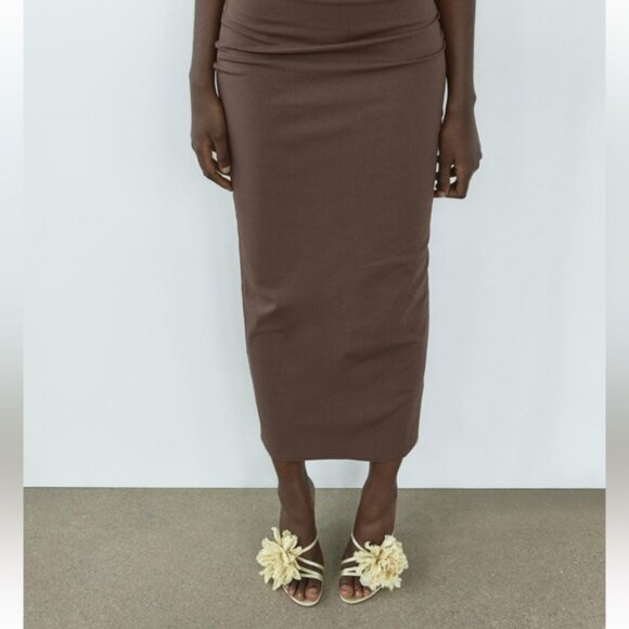 ZARA HEELED SANDALS WITH MAXI FLOWER - Picture 3 of 7